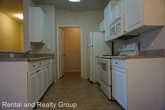 Building Photo - 2 br, 2 bath House - 5013 Hemingway Cir