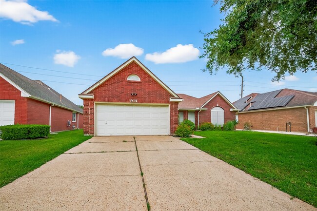 Building Photo - 914 W Peach Hollow Cir