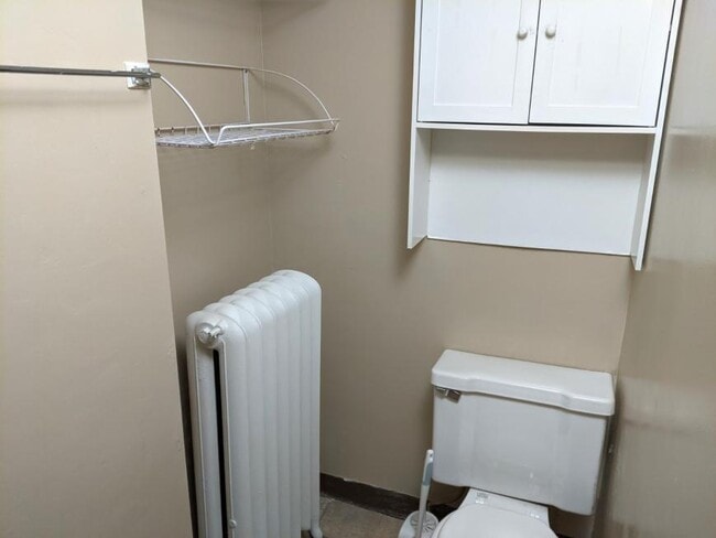 Building Photo - 1 bedroom in Evanston IL 60201