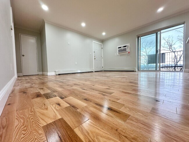 Foto del edificio - 2200 Paterson Plank Rd