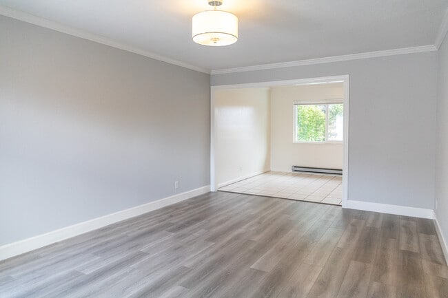 Foto del edificio - 242 Elwood St