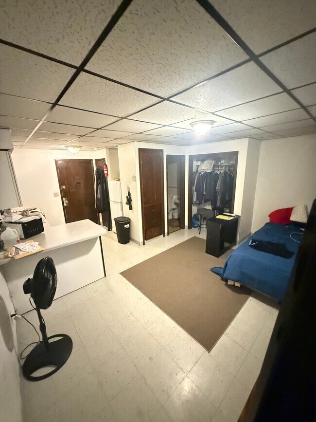 Foto del edificio - 320 Oak Ave N