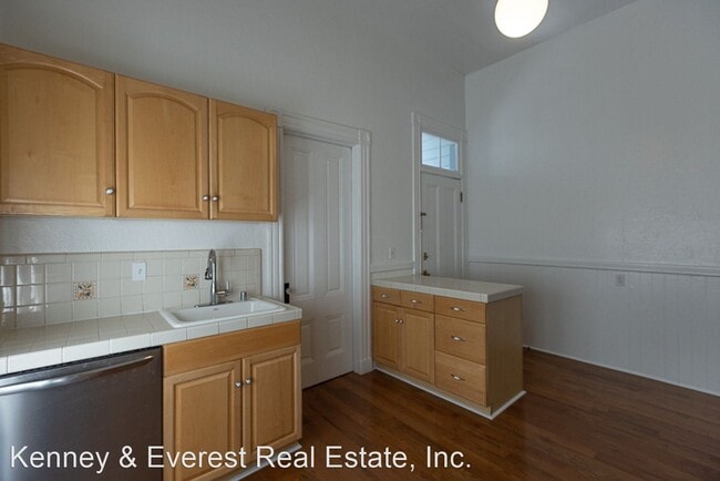 Building Photo - 4 br, 1 bath House - 1911 Divisadero