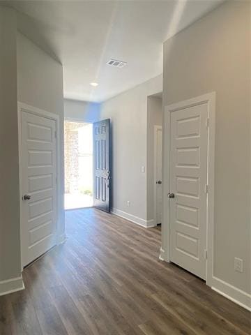 Foto del edificio - 2111 Clearwater Way
