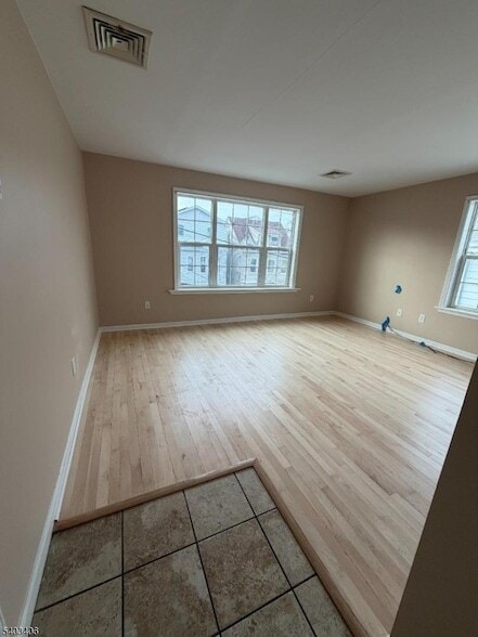 Foto del edificio - 110-PT112 Redwood Ave