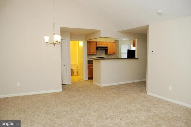 Foto del edificio - 5812 Wyndham Cir