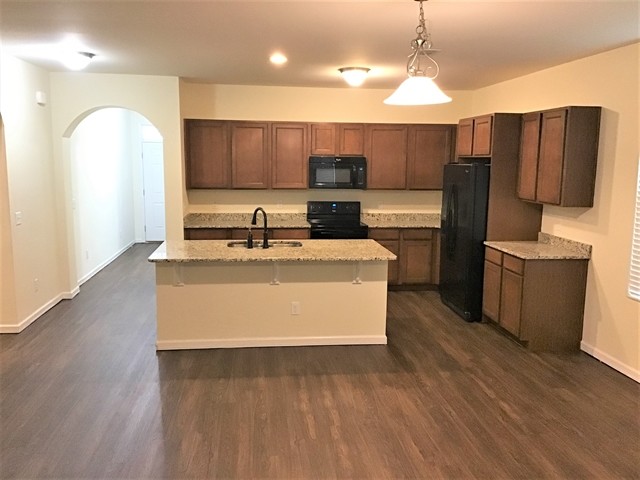 Building Photo - 411 Dunnwood Court