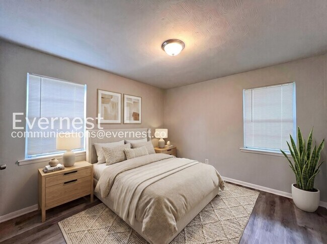 Foto del edificio - 856 White Clover Ln