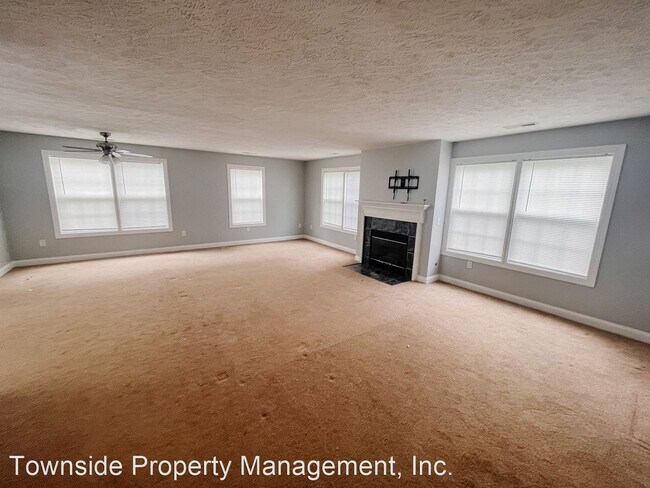 Building Photo - 3 br, 2.5 bath House - 295 Silver Leaf Dr.