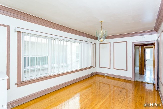 Building Photo - 3 br, 2 bath Apartment - 7700 S Yates Blvd