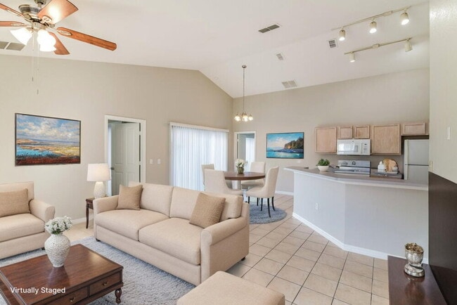 Building Photo - 17305 Woodcrest Way