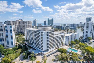 Building Photo - 500 Three Islands Boulevard