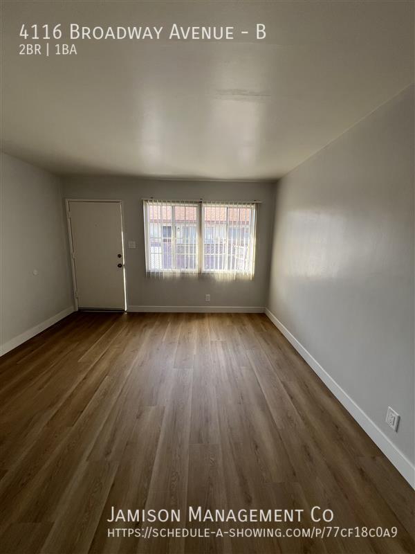 Foto del edificio - 4116 W Broadway