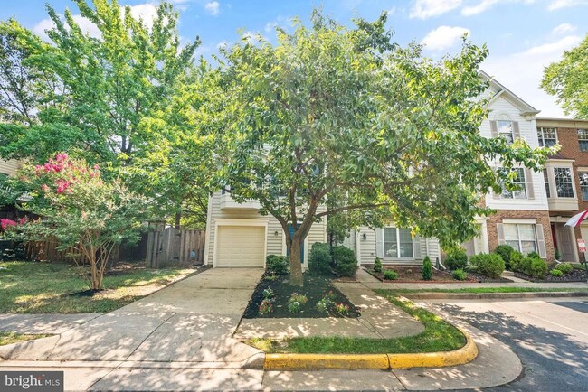 Building Photo - 1195 Cypress Tree Pl