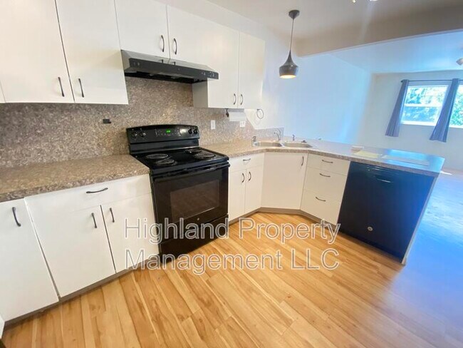 Foto del edificio - 910 NE Indiana St