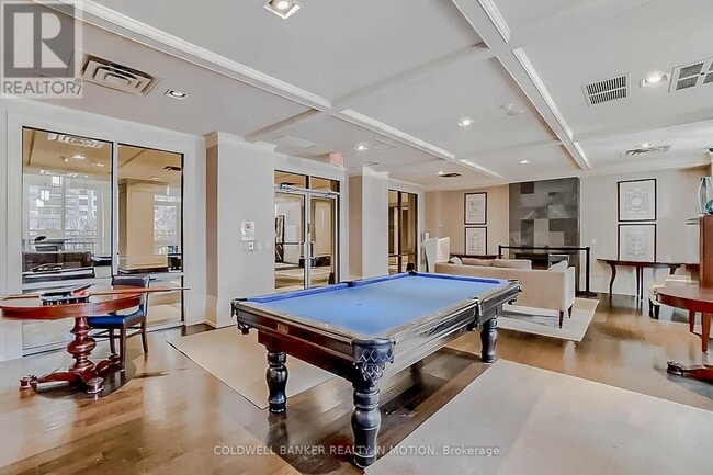 Building Photo - 388-2388 Prince of Wales Dr