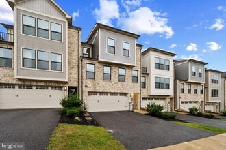 Building Photo - 13721 Hunt Valley Ct