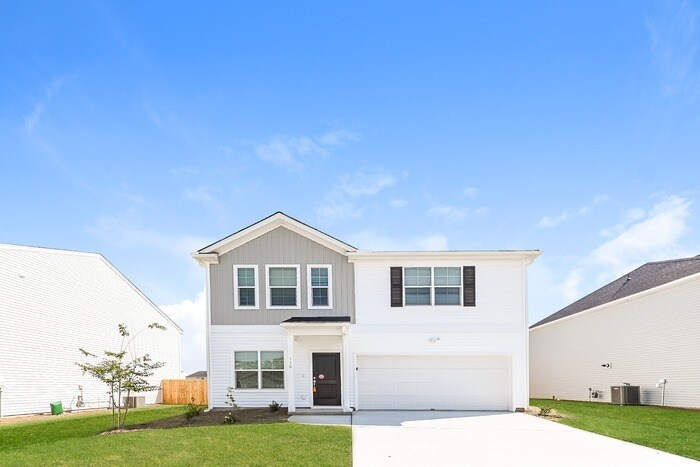 Primary Photo - Beautiful 4 Bedroom in Mackey Farms