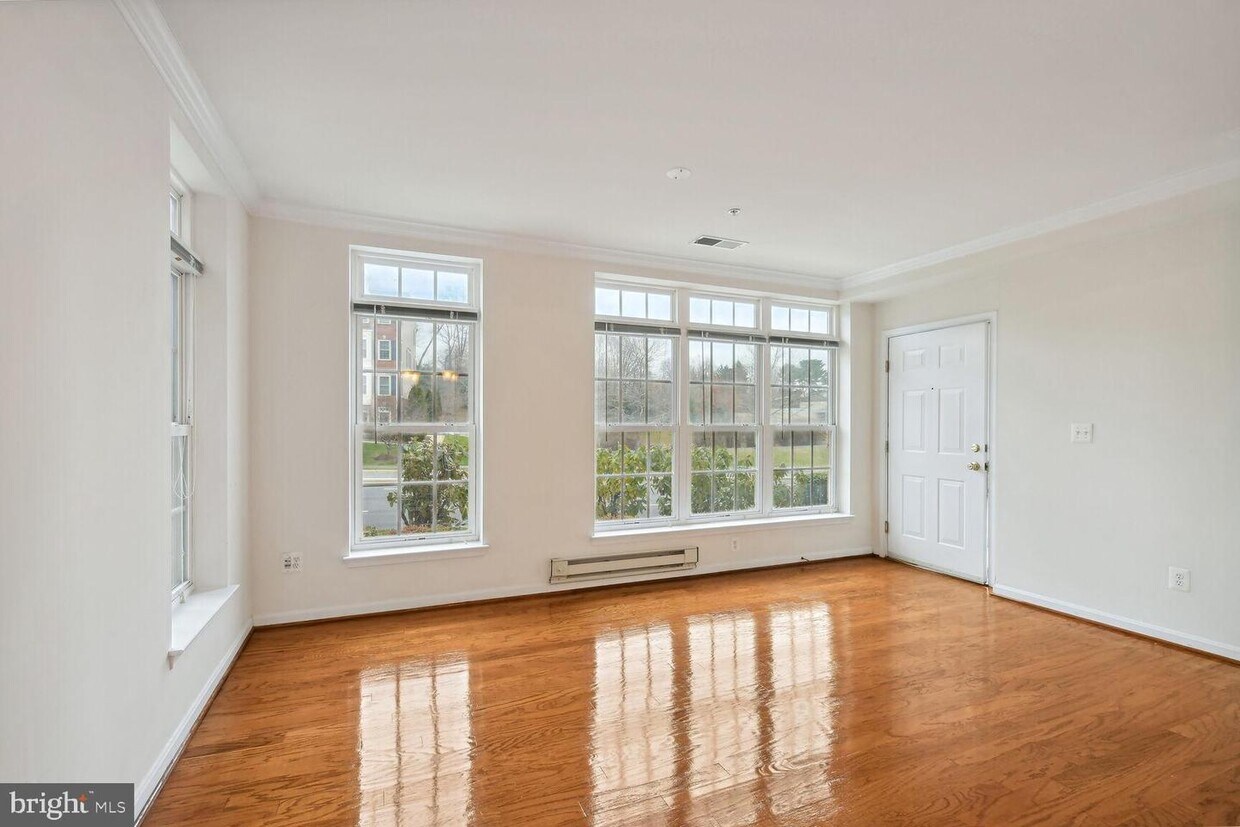 4677 Eggleston Terrace, Fairfax, VA 22030 Townhome Rentals in Fairfax