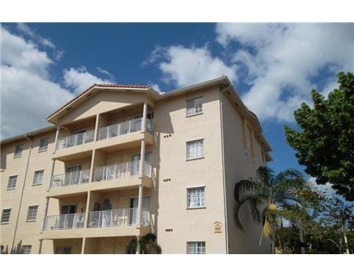 Photo - 6940 NW 179th St Townhome