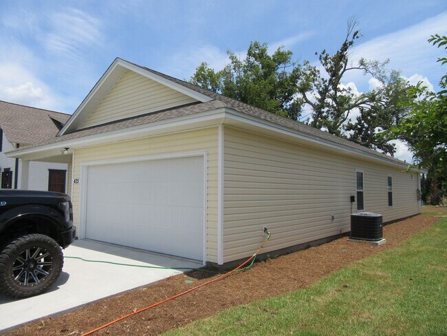 Foto del edificio - --