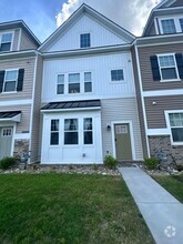 Building Photo - 1809 Moravian Walk