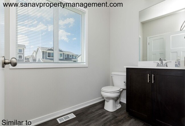 Building Photo - Modern 2-Story Home in Waukee School District