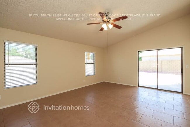 Foto del edificio - 19843 N 46th Ave