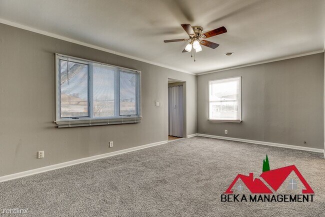 Building Photo - 3 br, 2 bath House - 1757 Enterprise Dr