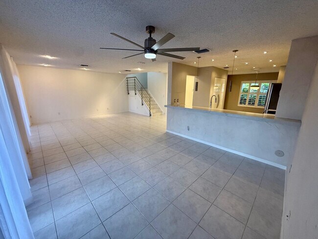 Foto del edificio - 1654 SW 109th Terrace