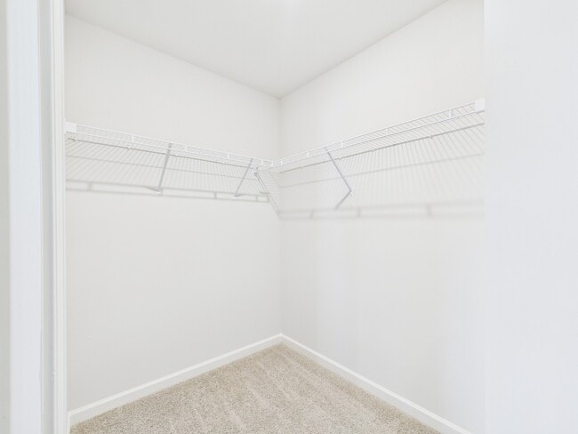 Foto del edificio - Beautiful New Construction END UNIT Townhome – Now Available for Lease!