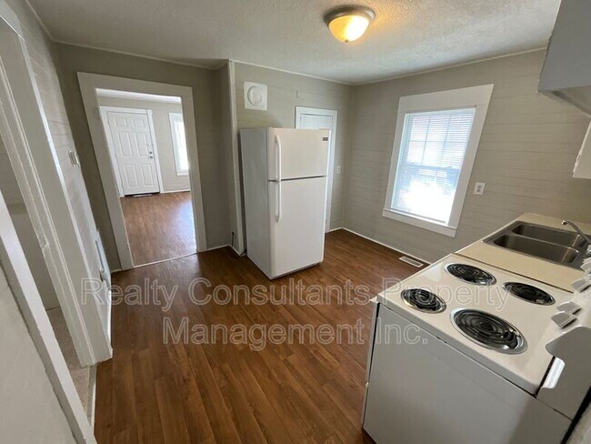 Building Photo - 3115 Utah Pl
