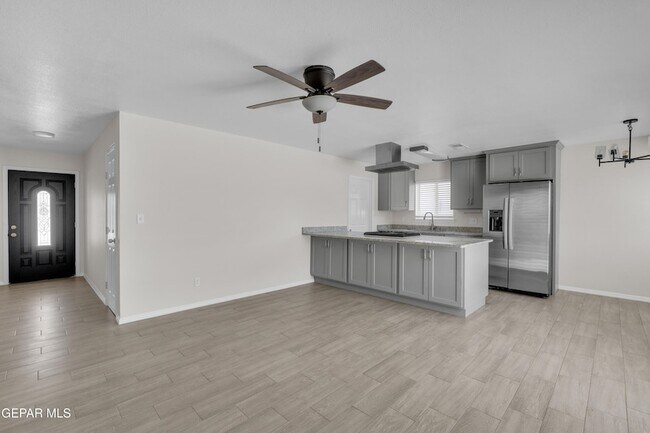Foto del edificio - 10516 Cuesta Brava Ln