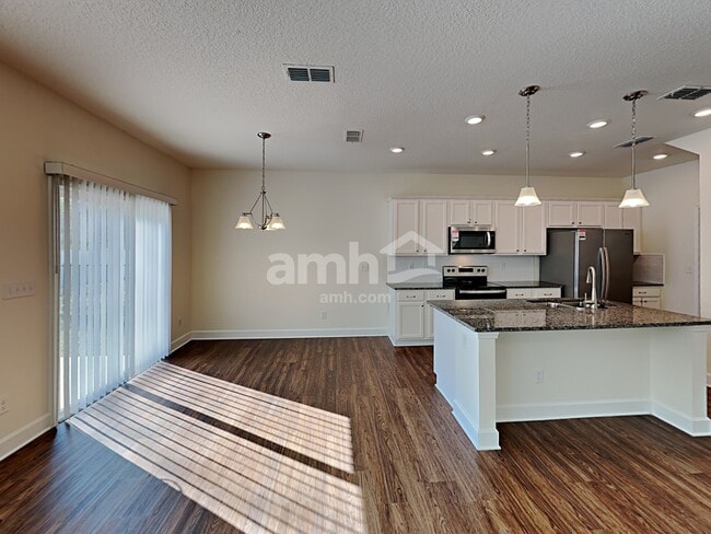 Building Photo - 2864 Calebs Cove Way