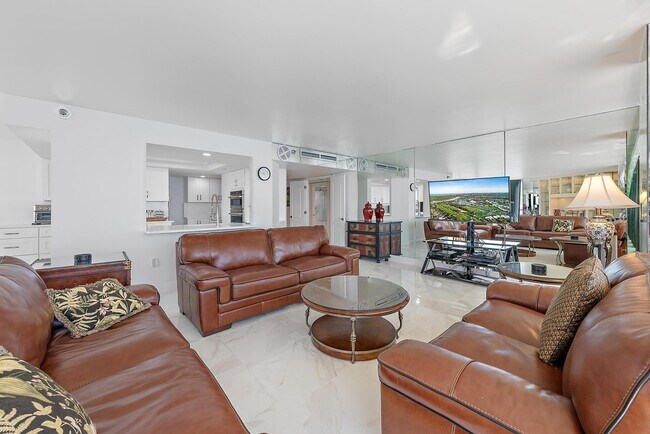 Foto del edificio - 5070 N Ocean Dr