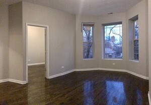 Building Photo - 6610 S Saint Lawrence Ave