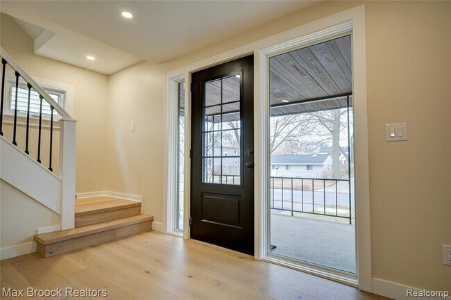 Foto del edificio - 409 Baldwin Ave