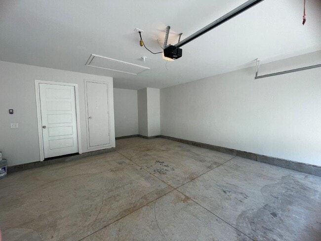 Building Photo - 4312 Willow Run