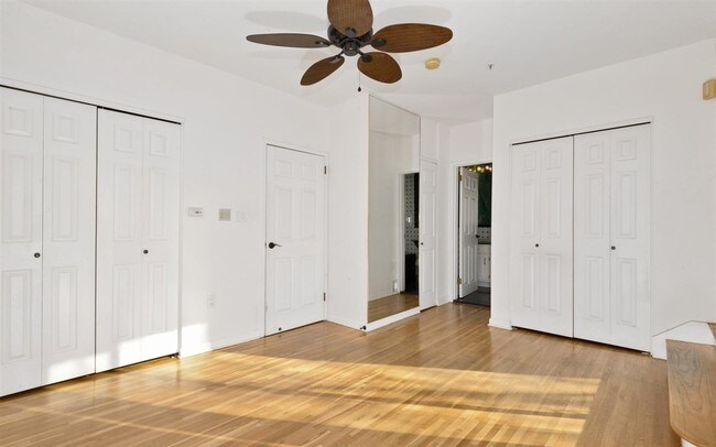 Foto del edificio - 219 Montgomery St