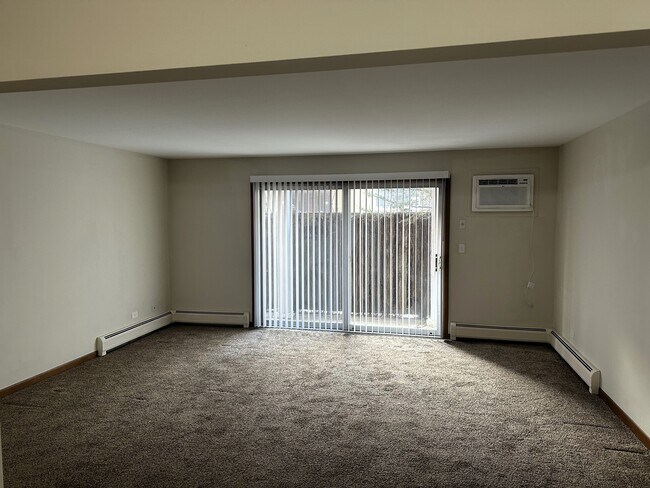 Foto del edificio - 2099 Vernon Dr