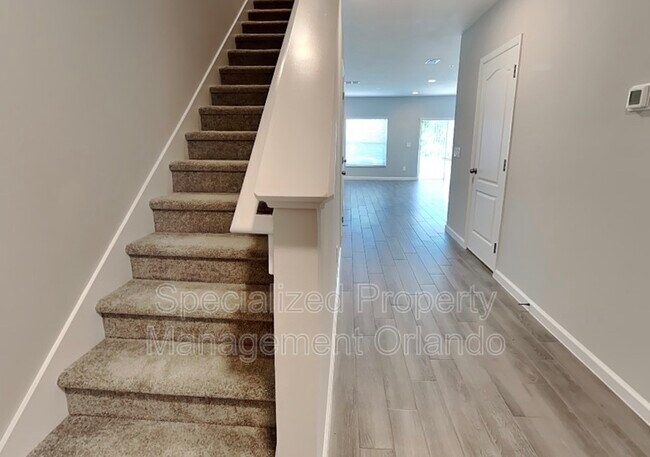 Foto del edificio - 2310 Morning Rose Ct