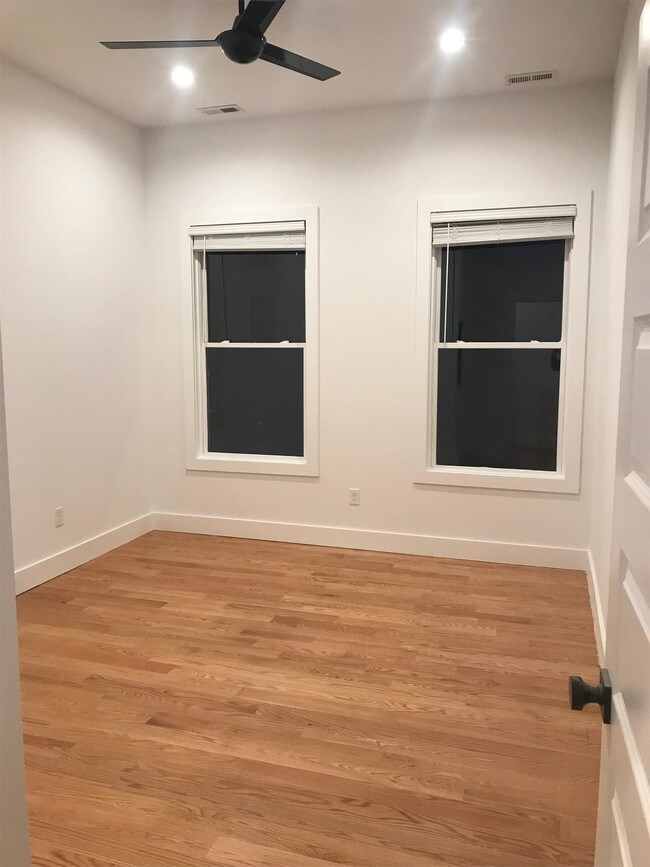Foto del edificio - 2100 E Cary St