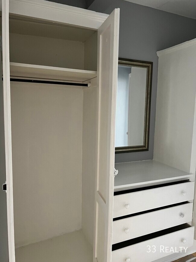Foto del edificio - Ready for move in - 2 Bed - NO DEPOSIT - P...