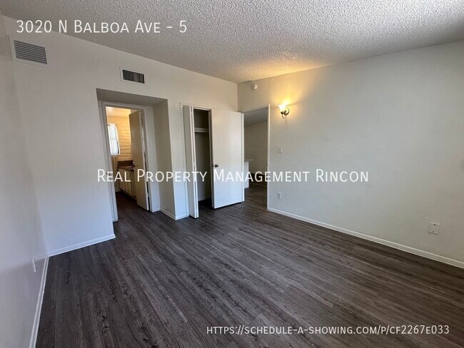 Foto del edificio - 3020 N Balboa Ave