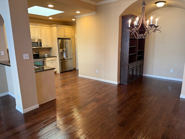 Foto del edificio - 5683 Hummingbird Ln