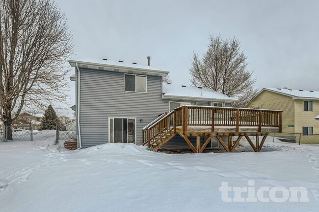 Building Photo - 1080 Kilbirnie Rd