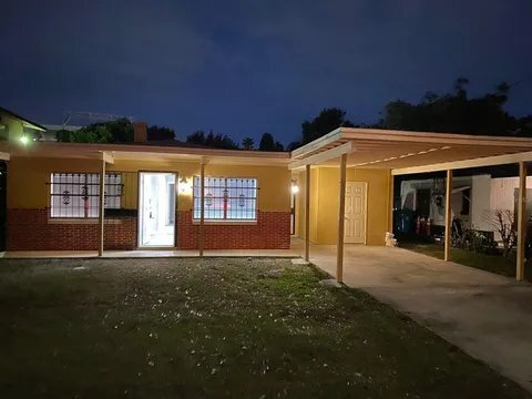 Photo - 409 S Lakeland Ave House