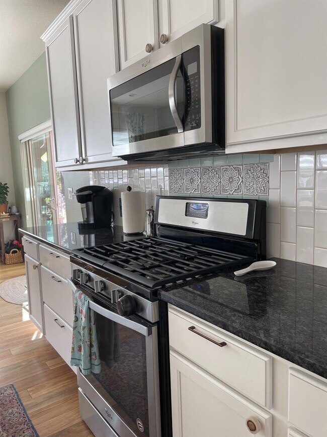 Foto del edificio - 2318 S Orchard Way