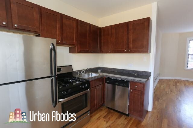 Foto del edificio - 4414 N Wolcott Ave