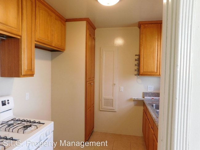 Foto del edificio - 1151-1153 Western Ave